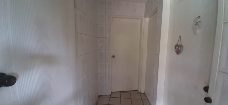 6 Bedroom Property for Sale in Heatherdale AH Gauteng