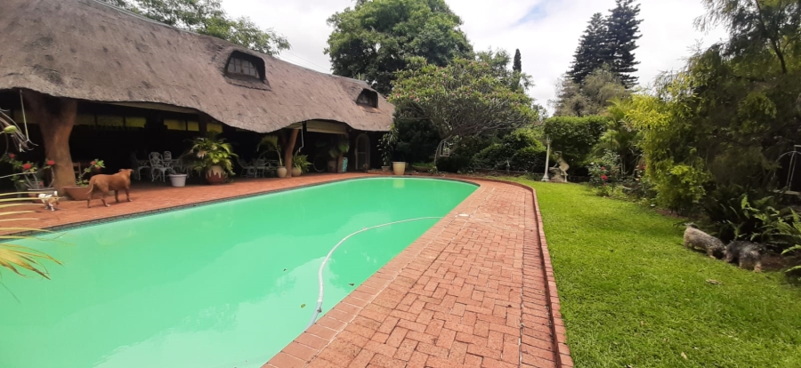 6 Bedroom Property for Sale in Heatherdale AH Gauteng
