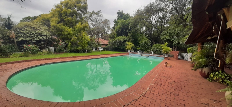 6 Bedroom Property for Sale in Heatherdale AH Gauteng