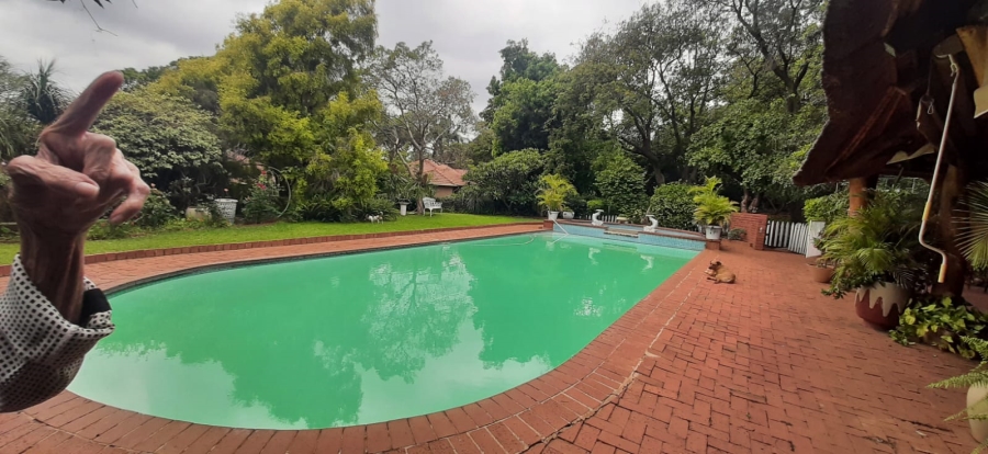 6 Bedroom Property for Sale in Heatherdale AH Gauteng