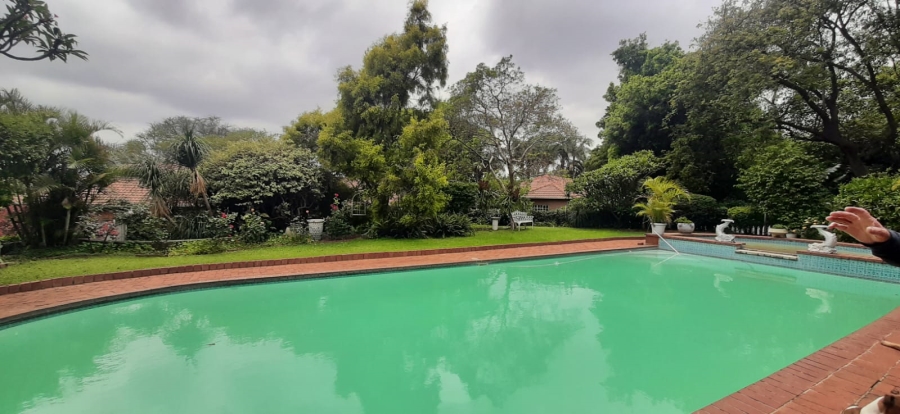 6 Bedroom Property for Sale in Heatherdale AH Gauteng