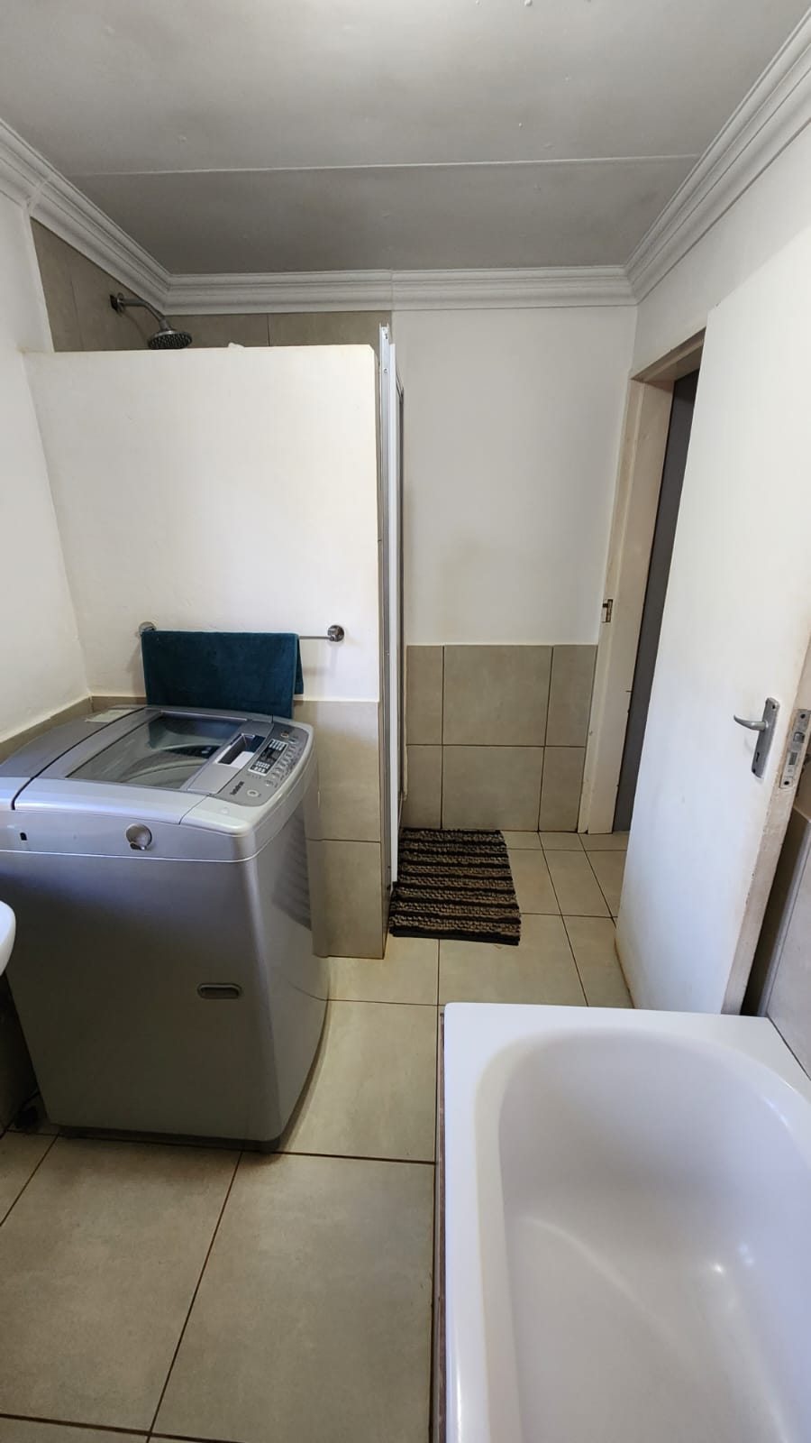 6 Bedroom Property for Sale in Heatherdale AH Gauteng