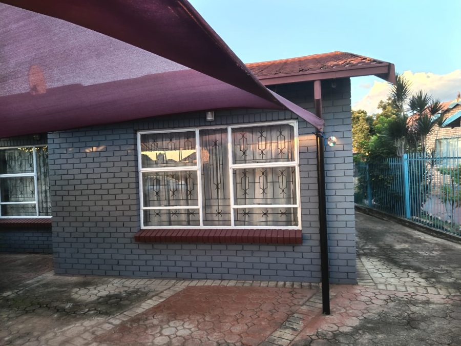 3 Bedroom Property for Sale in Soshanguve K Gauteng