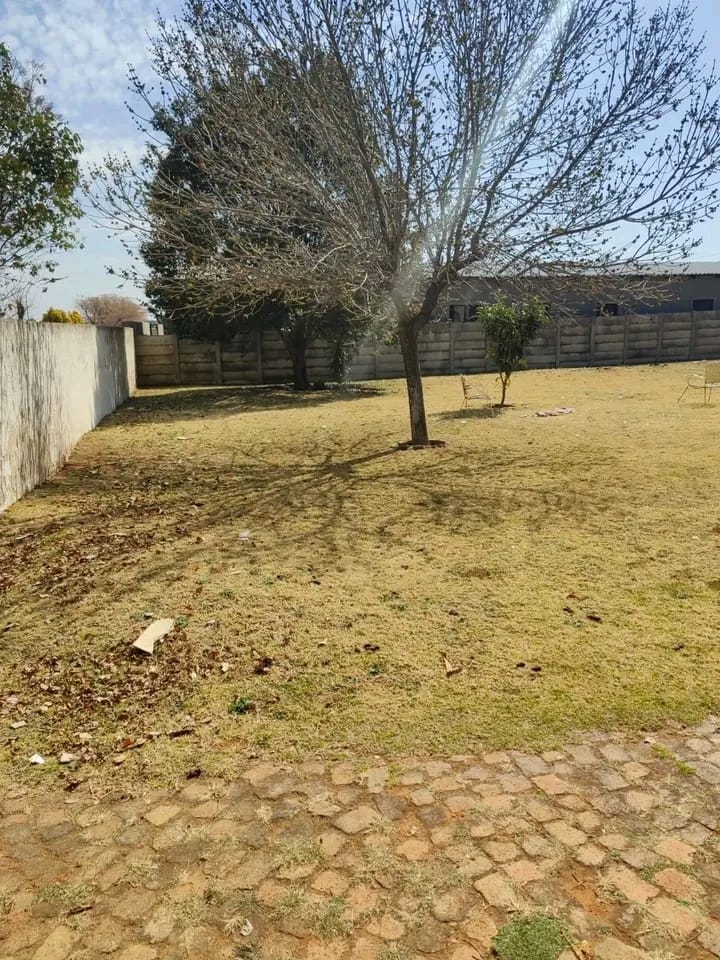 3 Bedroom Property for Sale in Crystal Park Gauteng