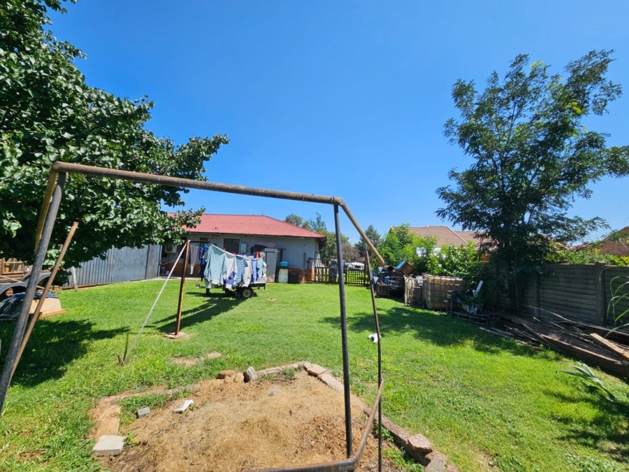 4 Bedroom Property for Sale in Daggafontein Gauteng