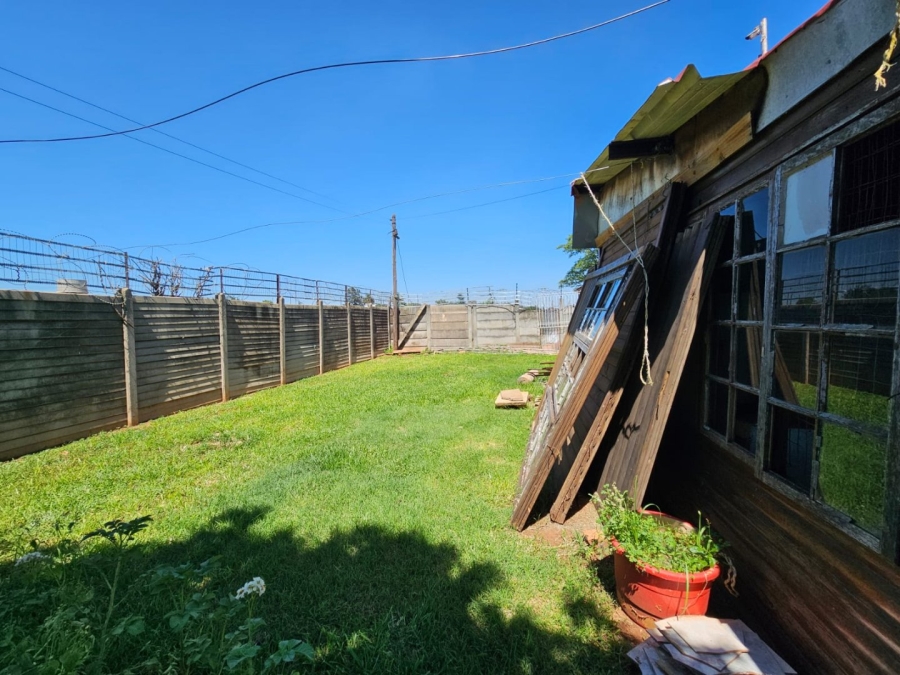 4 Bedroom Property for Sale in Daggafontein Gauteng