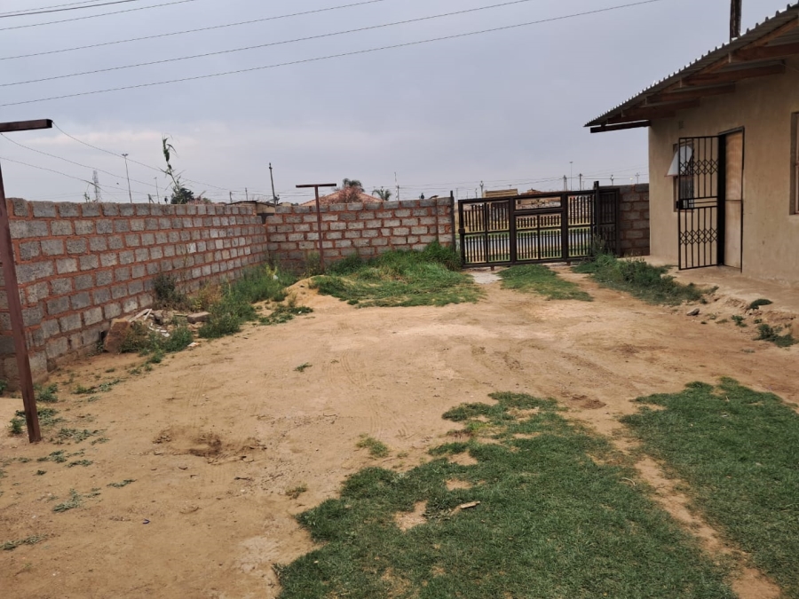  Bedroom Property for Sale in Tsakane Ext 19 Gauteng