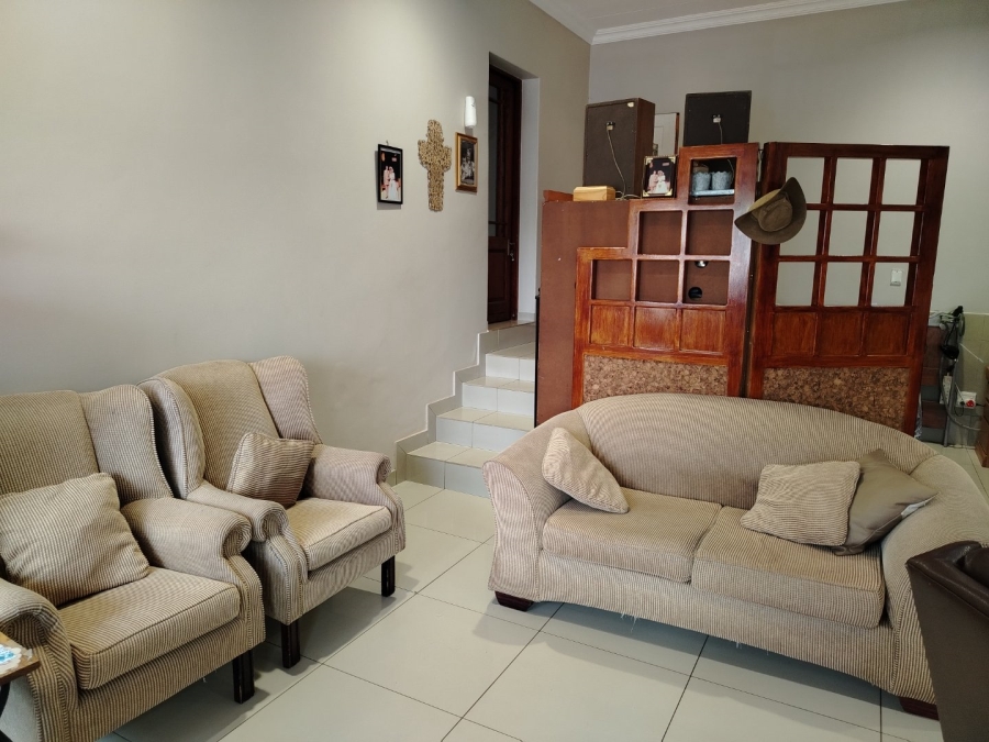 3 Bedroom Property for Sale in Faerie Glen Gauteng