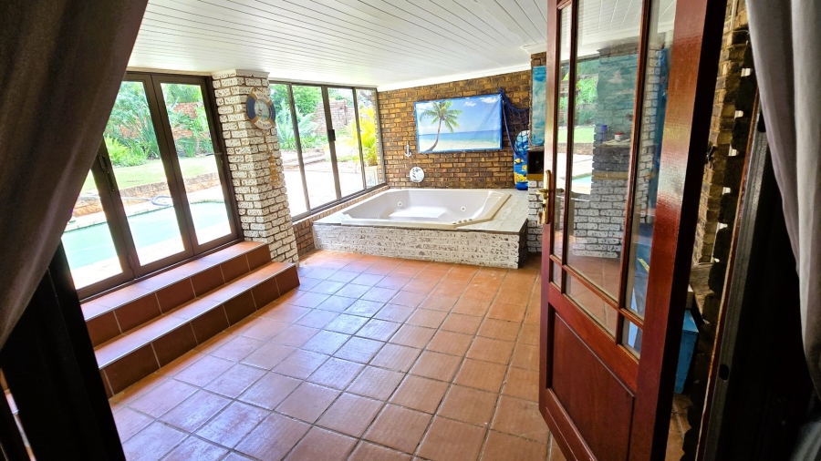 3 Bedroom Property for Sale in Faerie Glen Gauteng