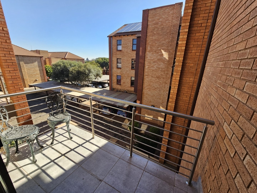 1 Bedroom Property for Sale in Montana Tuine Gauteng
