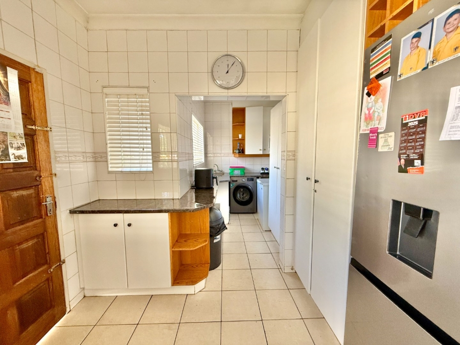 4 Bedroom Property for Sale in Brackenhurst Gauteng