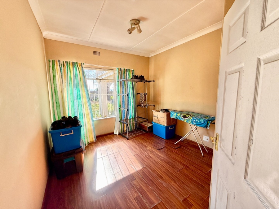 4 Bedroom Property for Sale in Brackenhurst Gauteng