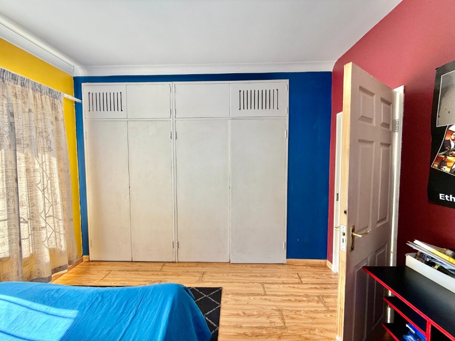 4 Bedroom Property for Sale in Brackenhurst Gauteng