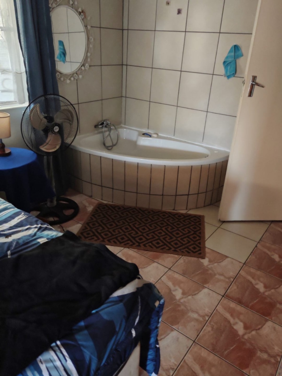 9 Bedroom Property for Sale in Pretoria North Gauteng