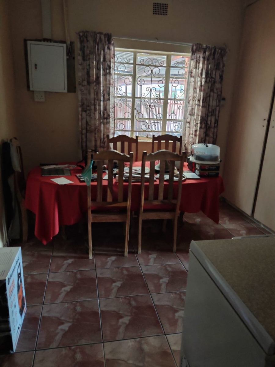9 Bedroom Property for Sale in Pretoria North Gauteng