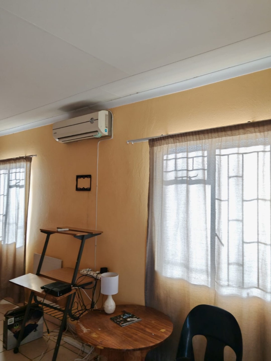 9 Bedroom Property for Sale in Pretoria North Gauteng