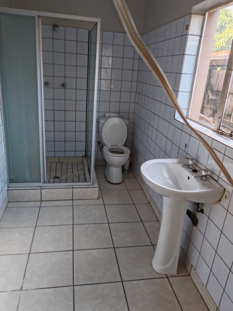 9 Bedroom Property for Sale in Pretoria North Gauteng