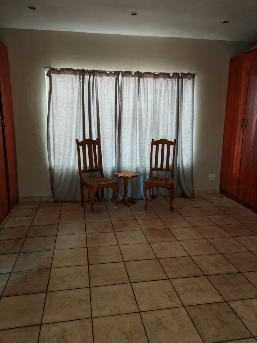 9 Bedroom Property for Sale in Pretoria North Gauteng