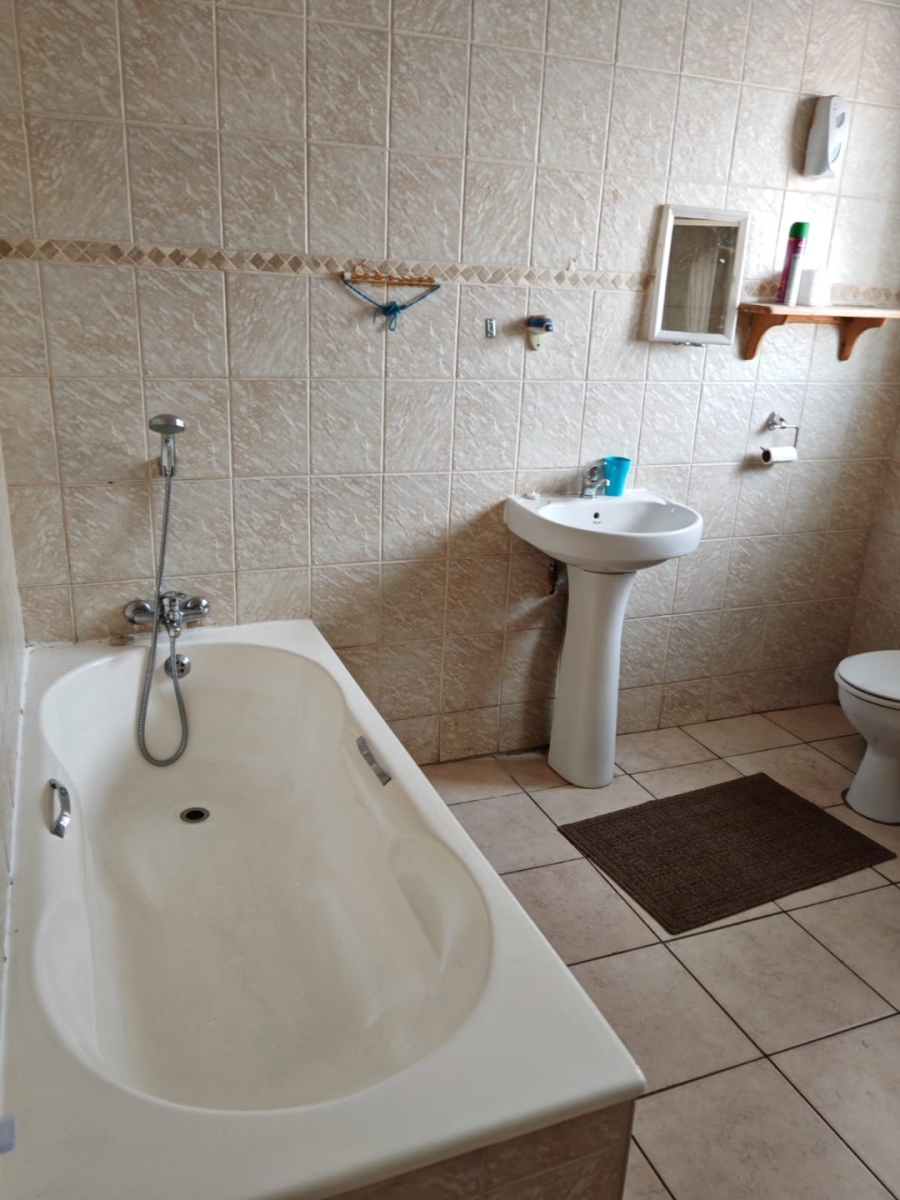 9 Bedroom Property for Sale in Pretoria North Gauteng