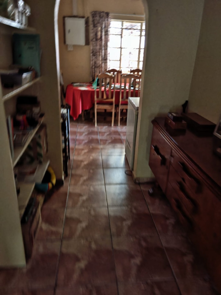 9 Bedroom Property for Sale in Pretoria North Gauteng