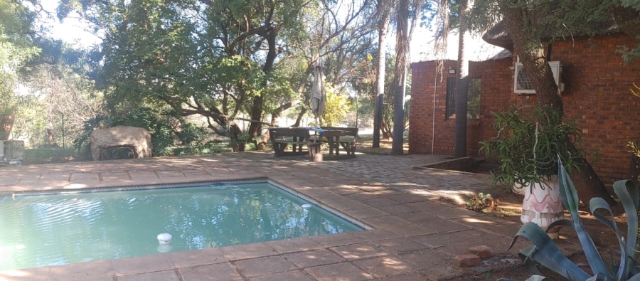 Commercial Property for Sale in Kameeldrift West Gauteng