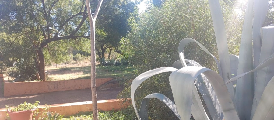 Commercial Property for Sale in Kameeldrift West Gauteng