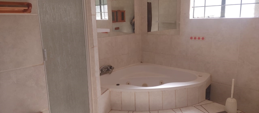 Commercial Property for Sale in Kameeldrift West Gauteng