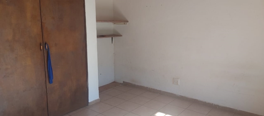 Commercial Property for Sale in Kameeldrift West Gauteng