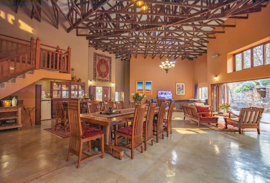 5 Bedroom Property for Sale in Silver Lakes Gauteng