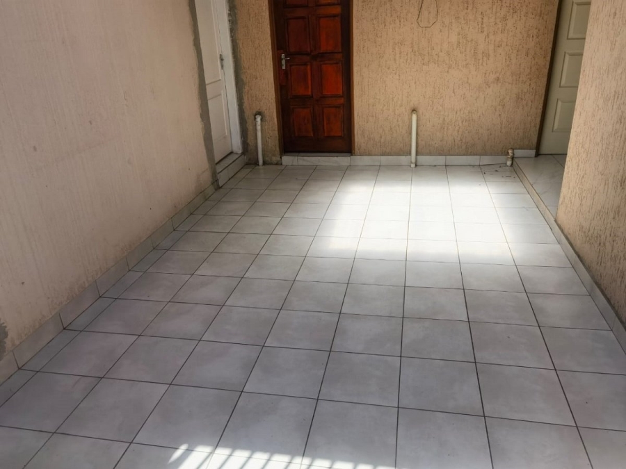 5 Bedroom Property for Sale in Alliance Gauteng