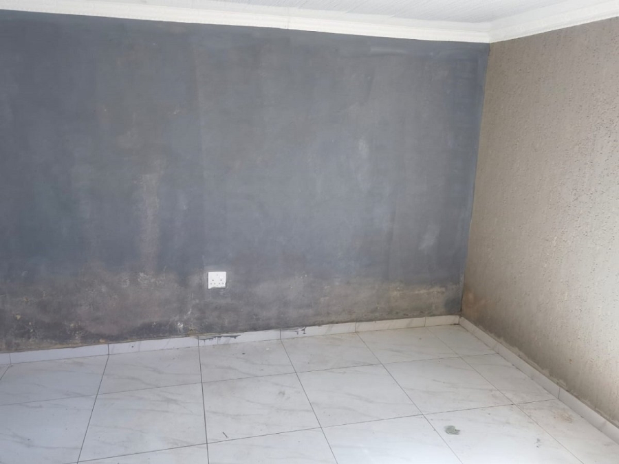 5 Bedroom Property for Sale in Alliance Gauteng