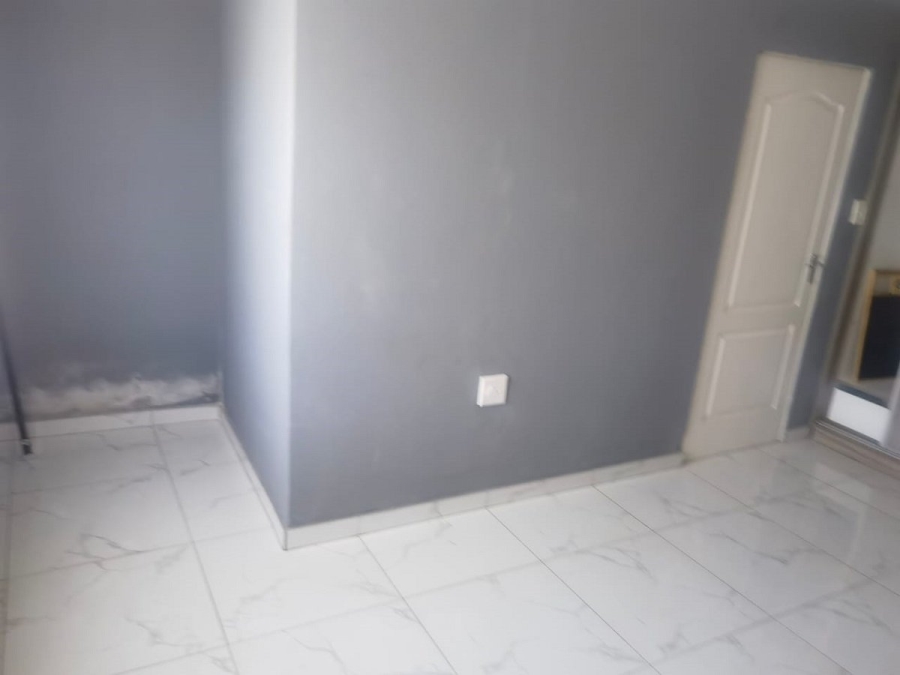 5 Bedroom Property for Sale in Alliance Gauteng