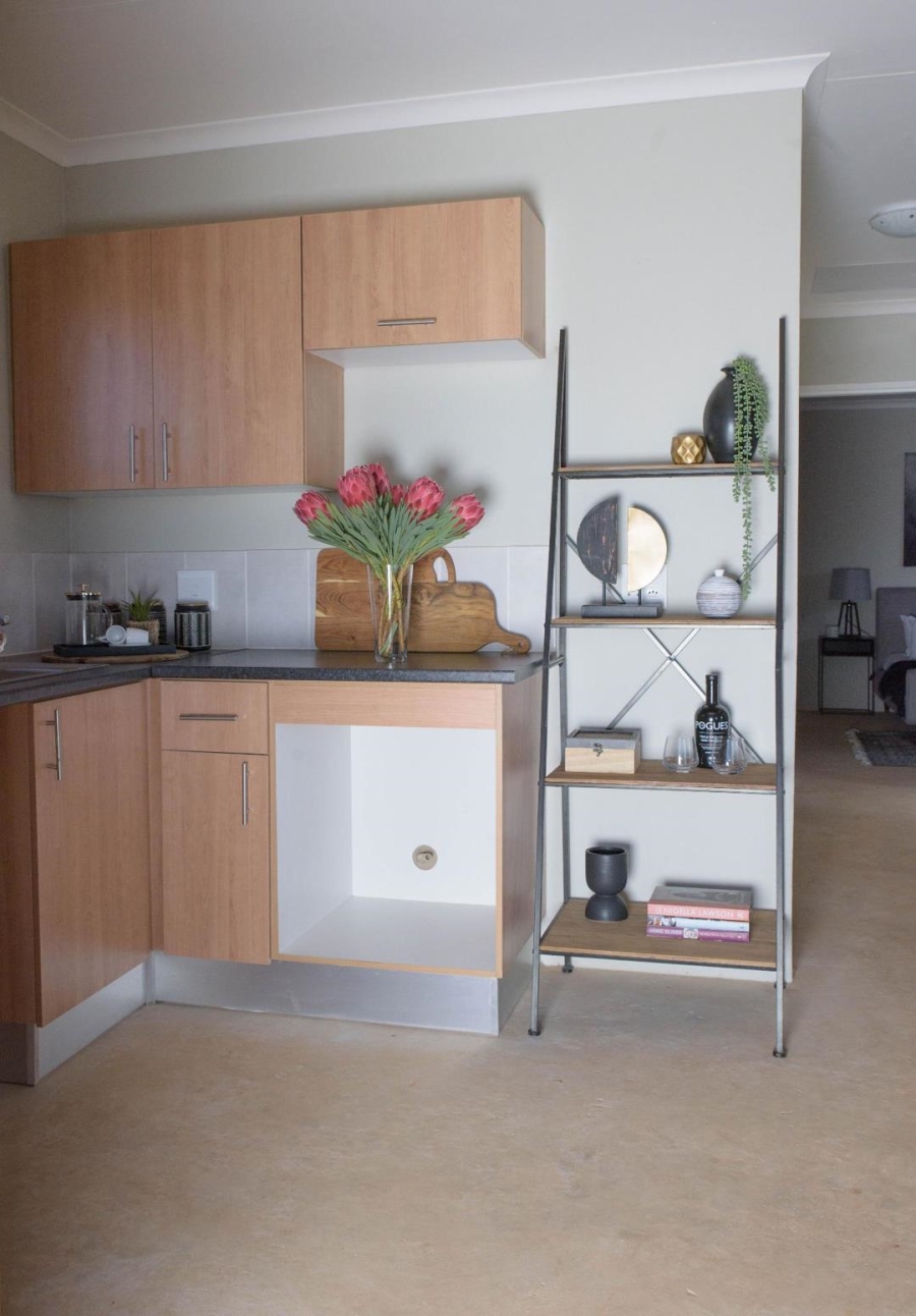 2 Bedroom Property for Sale in Dawn Park Gauteng