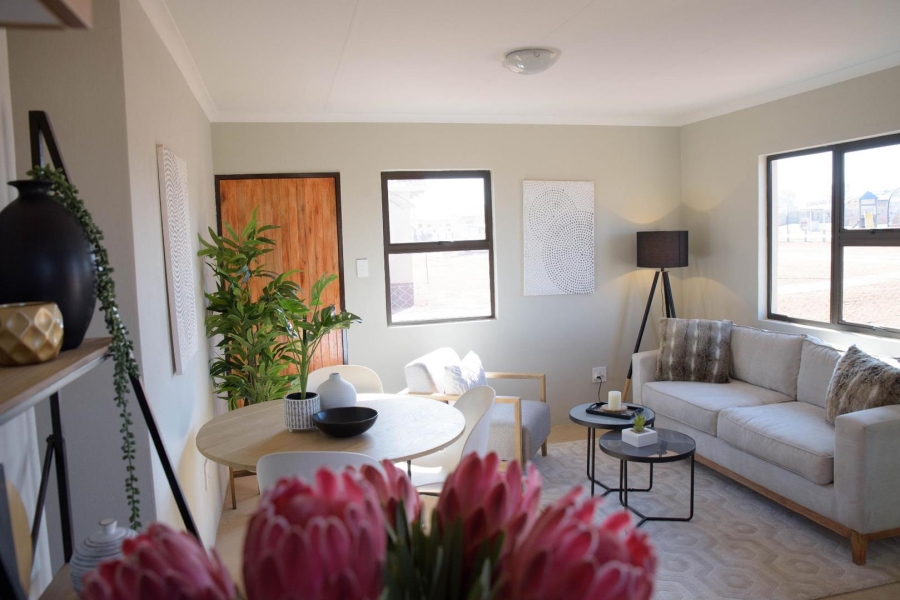 2 Bedroom Property for Sale in Dawn Park Gauteng