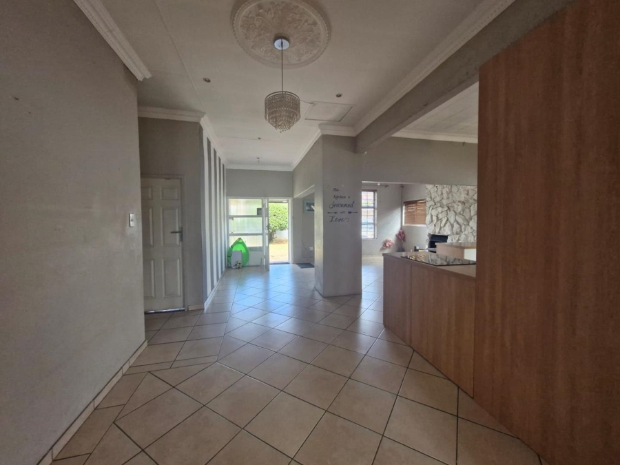 To Let 3 Bedroom Property for Rent in Highlands North Gauteng