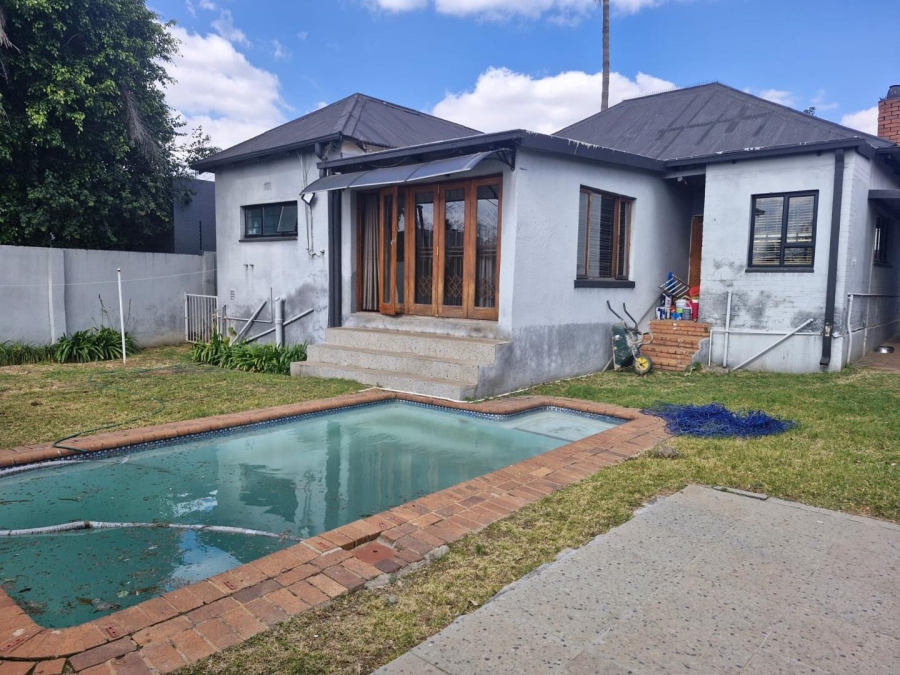 To Let 3 Bedroom Property for Rent in Highlands North Gauteng