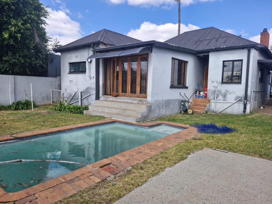 To Let 3 Bedroom Property for Rent in Highlands North Gauteng
