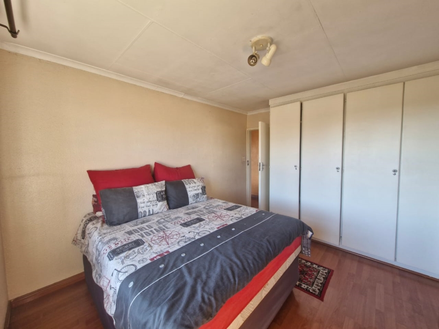 2 Bedroom Property for Sale in Impala Park Gauteng