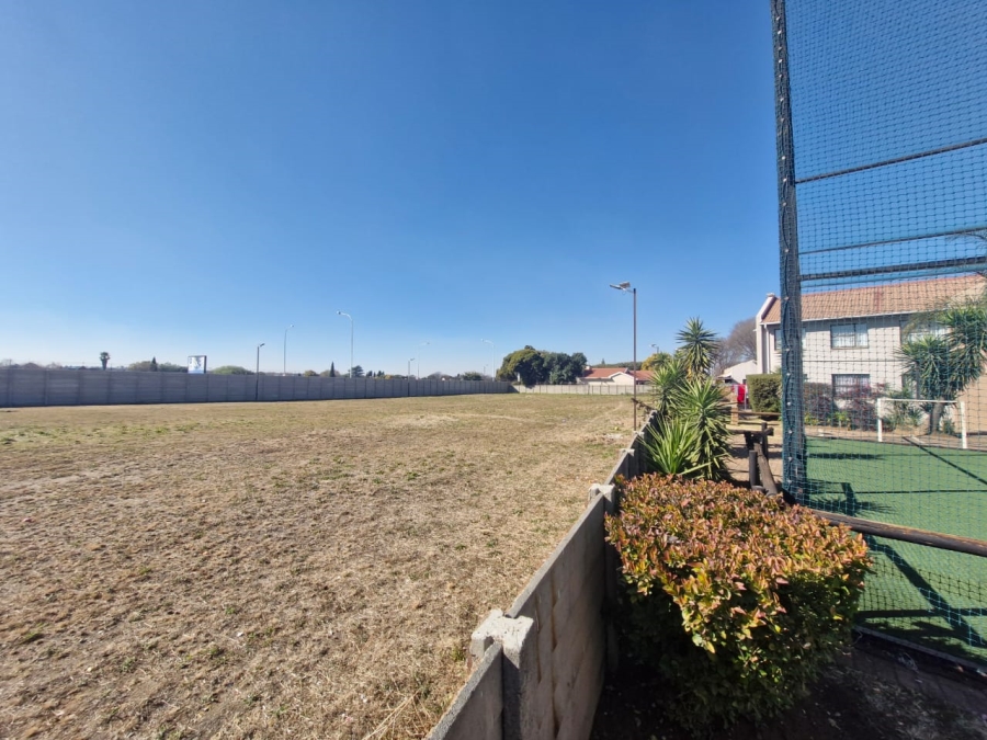 2 Bedroom Property for Sale in Impala Park Gauteng