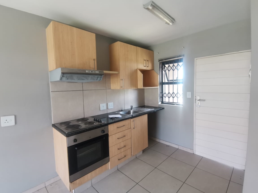 2 Bedroom Property for Sale in The Stewards Gauteng