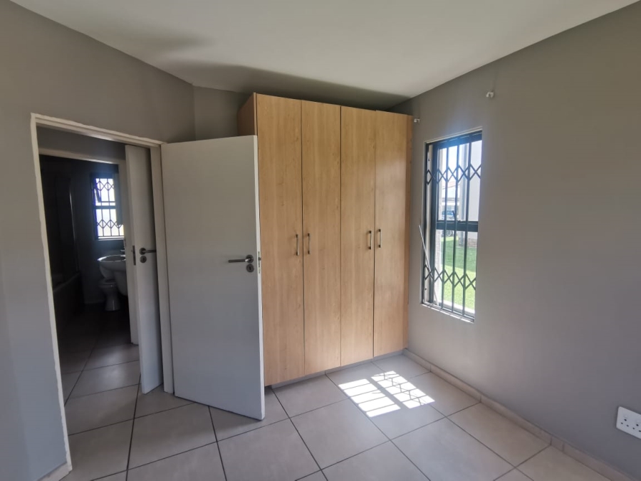 2 Bedroom Property for Sale in The Stewards Gauteng