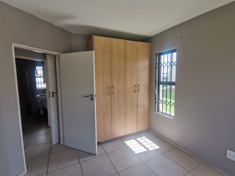 2 Bedroom Property for Sale in The Stewards Gauteng