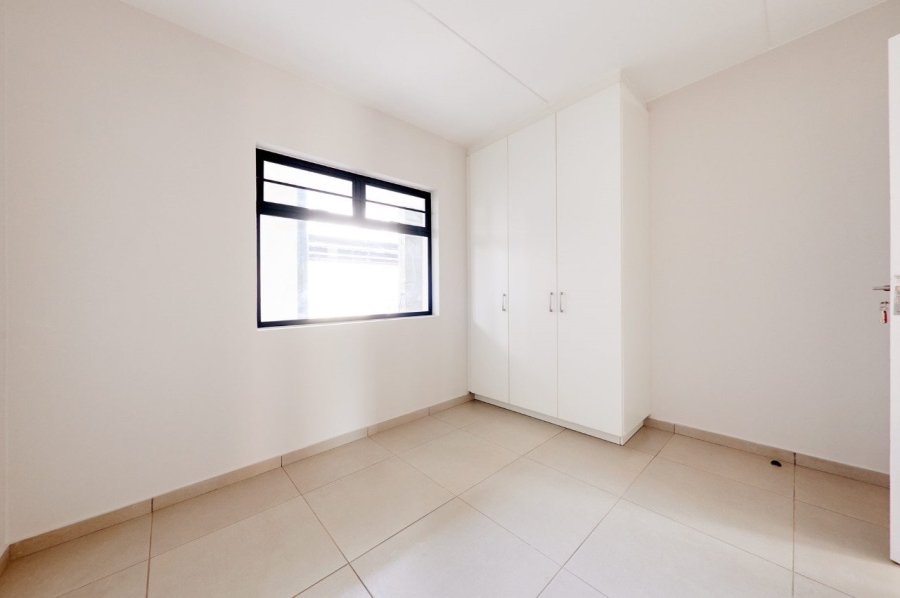 To Let 2 Bedroom Property for Rent in Fourways Gauteng