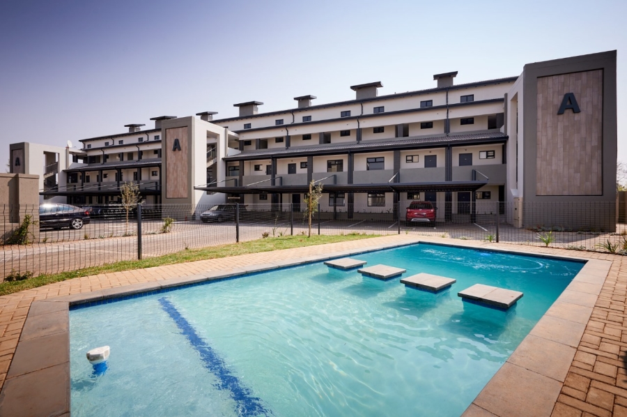 To Let 2 Bedroom Property for Rent in Fourways Gauteng