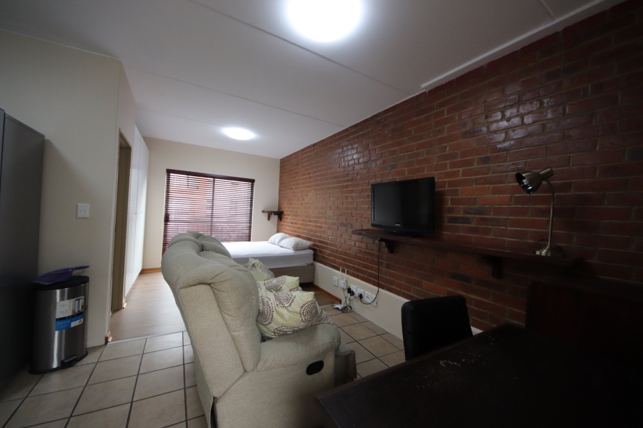 To Let 1 Bedroom Property for Rent in Upper Houghton Gauteng