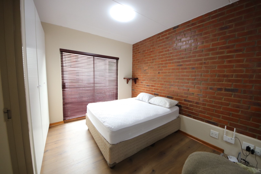 To Let 1 Bedroom Property for Rent in Upper Houghton Gauteng