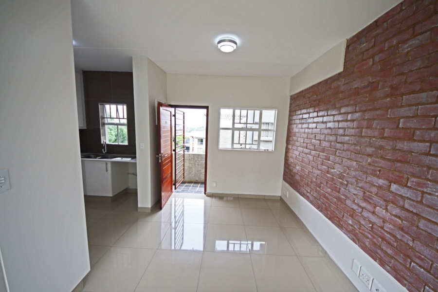 To Let 1 Bedroom Property for Rent in Houghton Estate Gauteng