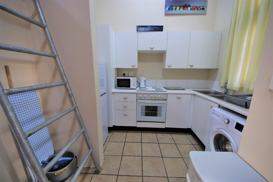 To Let 2 Bedroom Property for Rent in Houghton Estate Gauteng