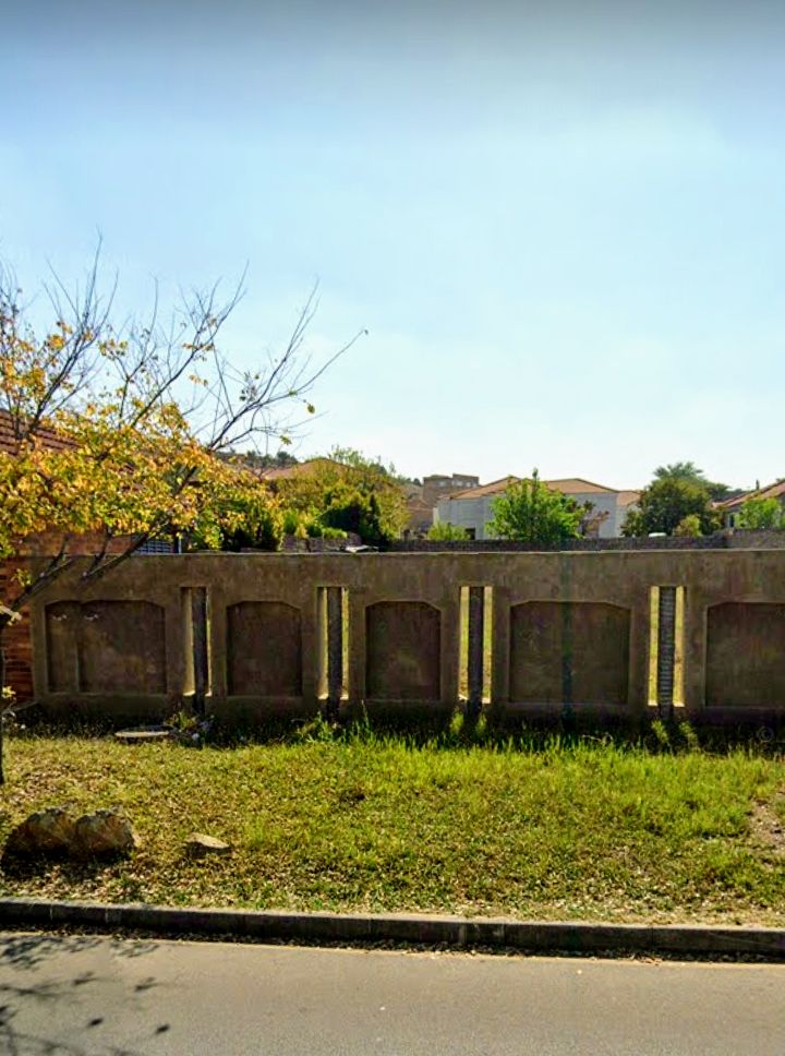 Commercial Property for Sale in Liefde en Vrede Gauteng