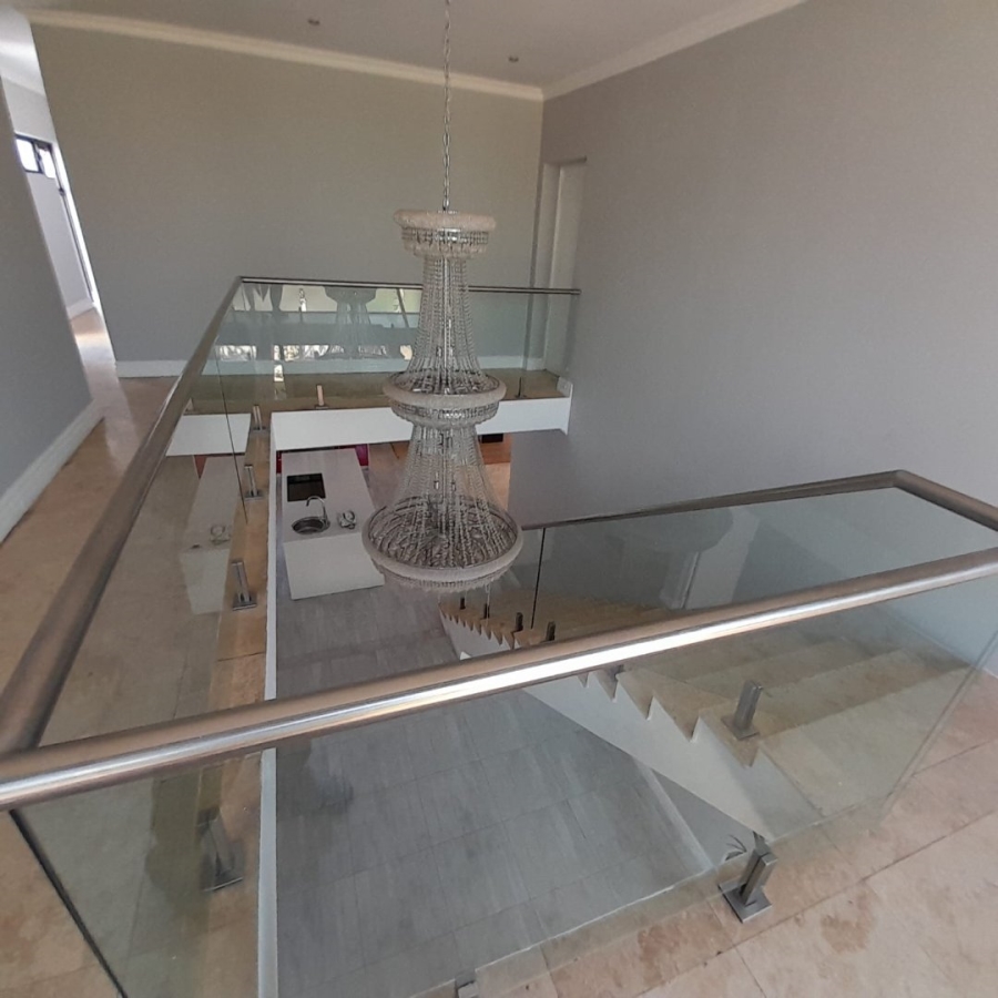 6 Bedroom Property for Sale in Crescent Wood Country Estate Gauteng